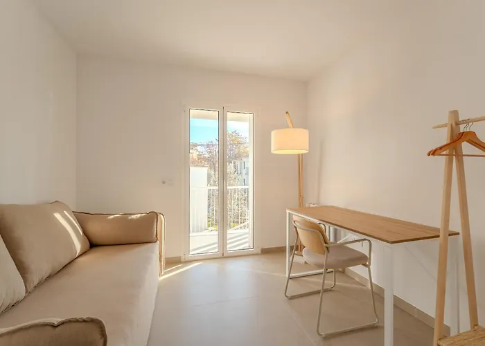 Casa Carmen Girona